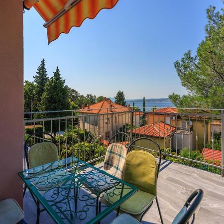 Apartamento Jasminka Loncaric Crikvenica Exterior foto