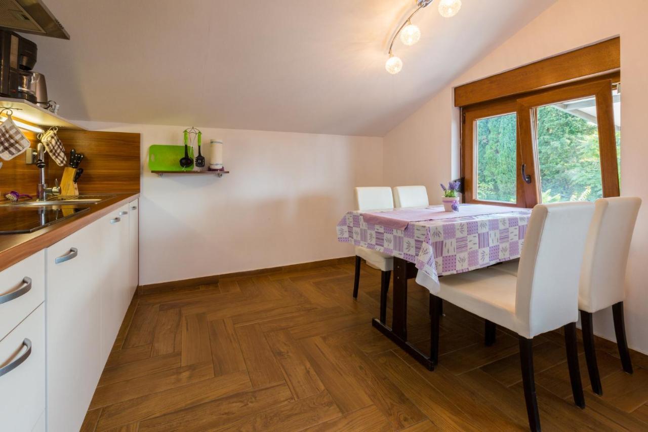 Apartamento Jasminka Loncaric Crikvenica Exterior foto