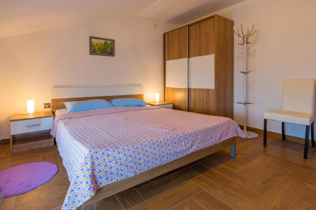 Apartamento Jasminka Loncaric Crikvenica Exterior foto